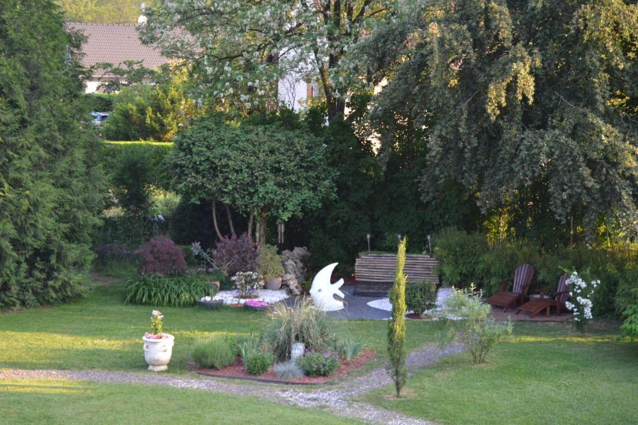Au Temps Suspendu Bed & Breakfast Champagney ภายนอก รูปภาพ